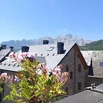 Atico En Pleno Pirineo El Pueyo de Jaca
